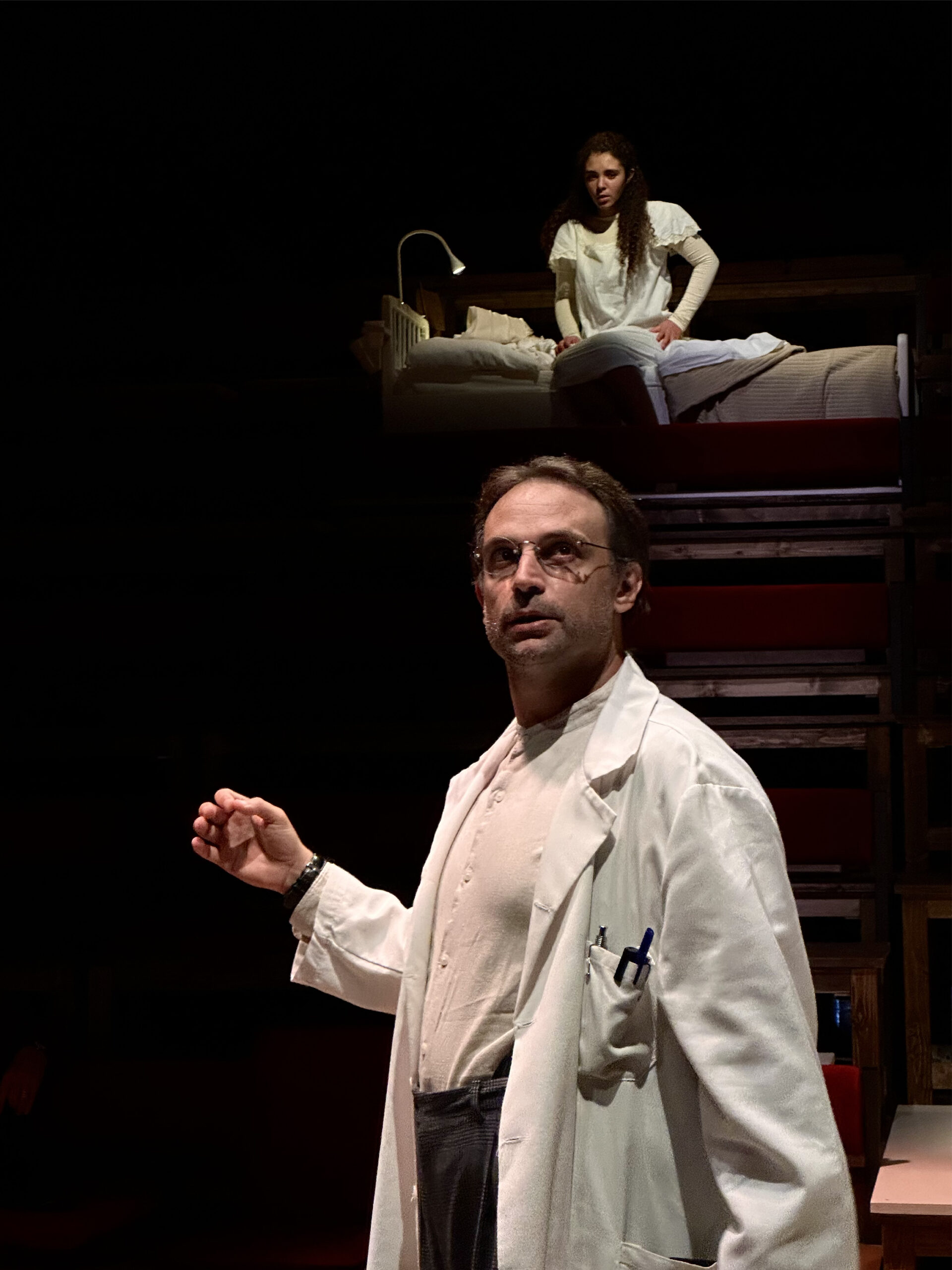 Scena dello spettacolo Chi come me