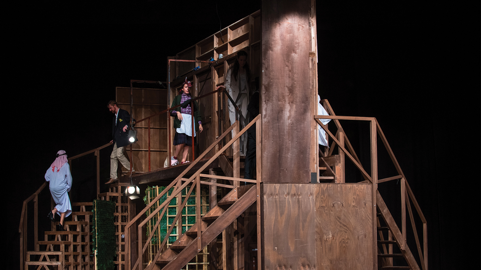 Scena dello spettacolo Rumori fuori scena