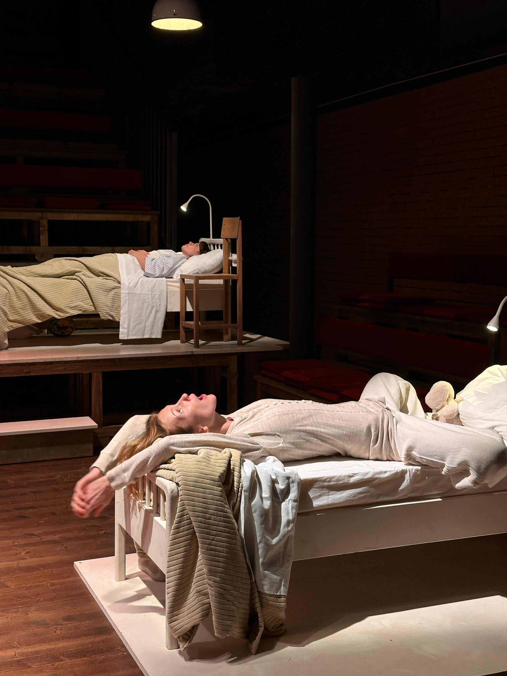 Scena dello spettacolo Chi come me