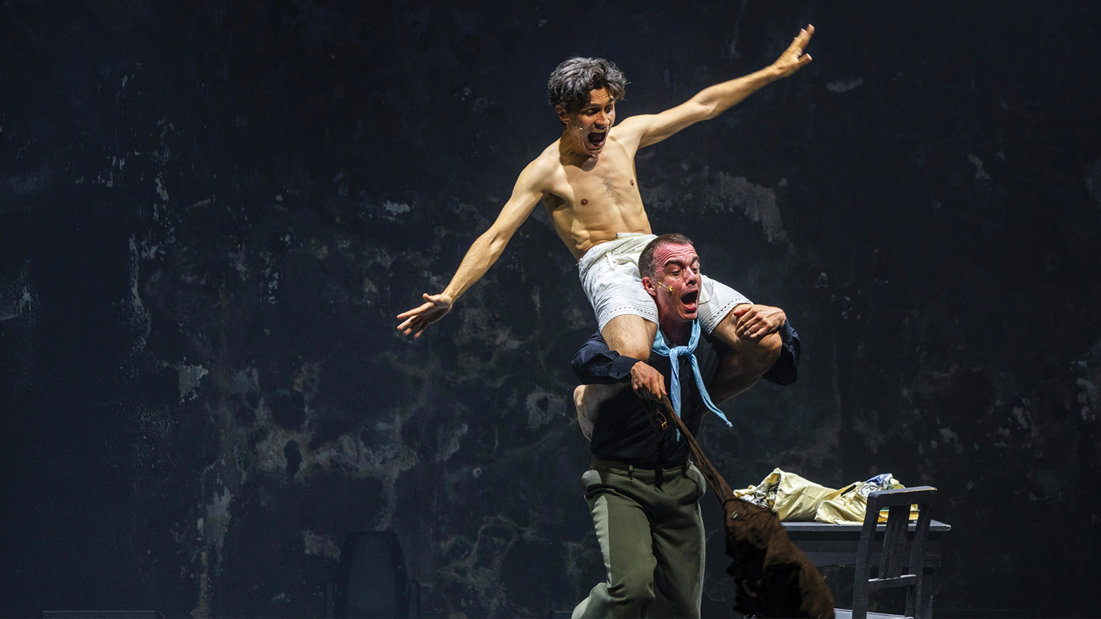 Scena dello spettacolo La Storia