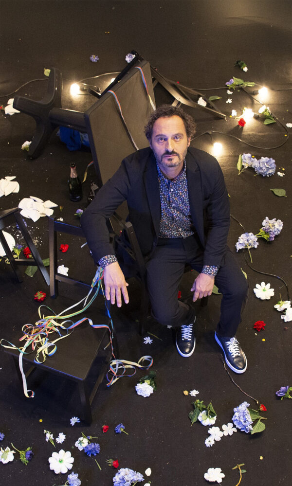 Fabio Troiano nello spettacolo Il dio bambino