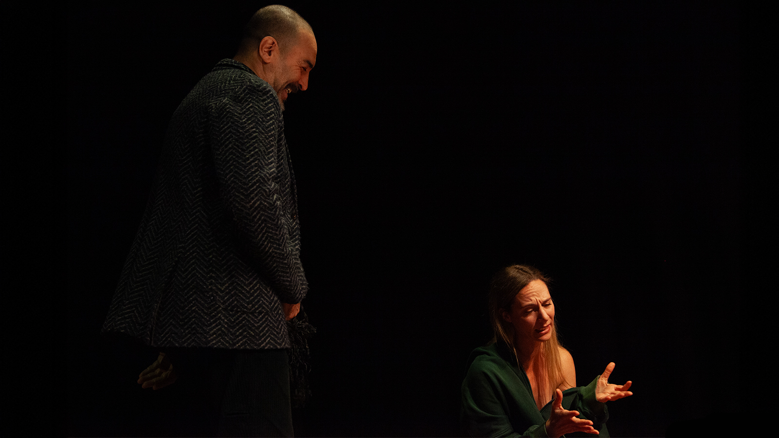 Scena dello spettacolo Petrolio