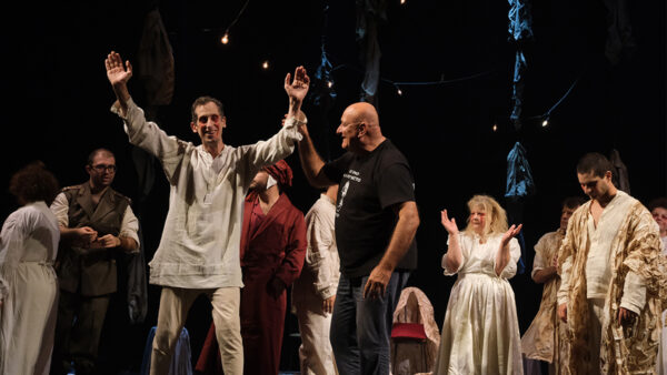 Scena dello spettacolo La Commedia Divina