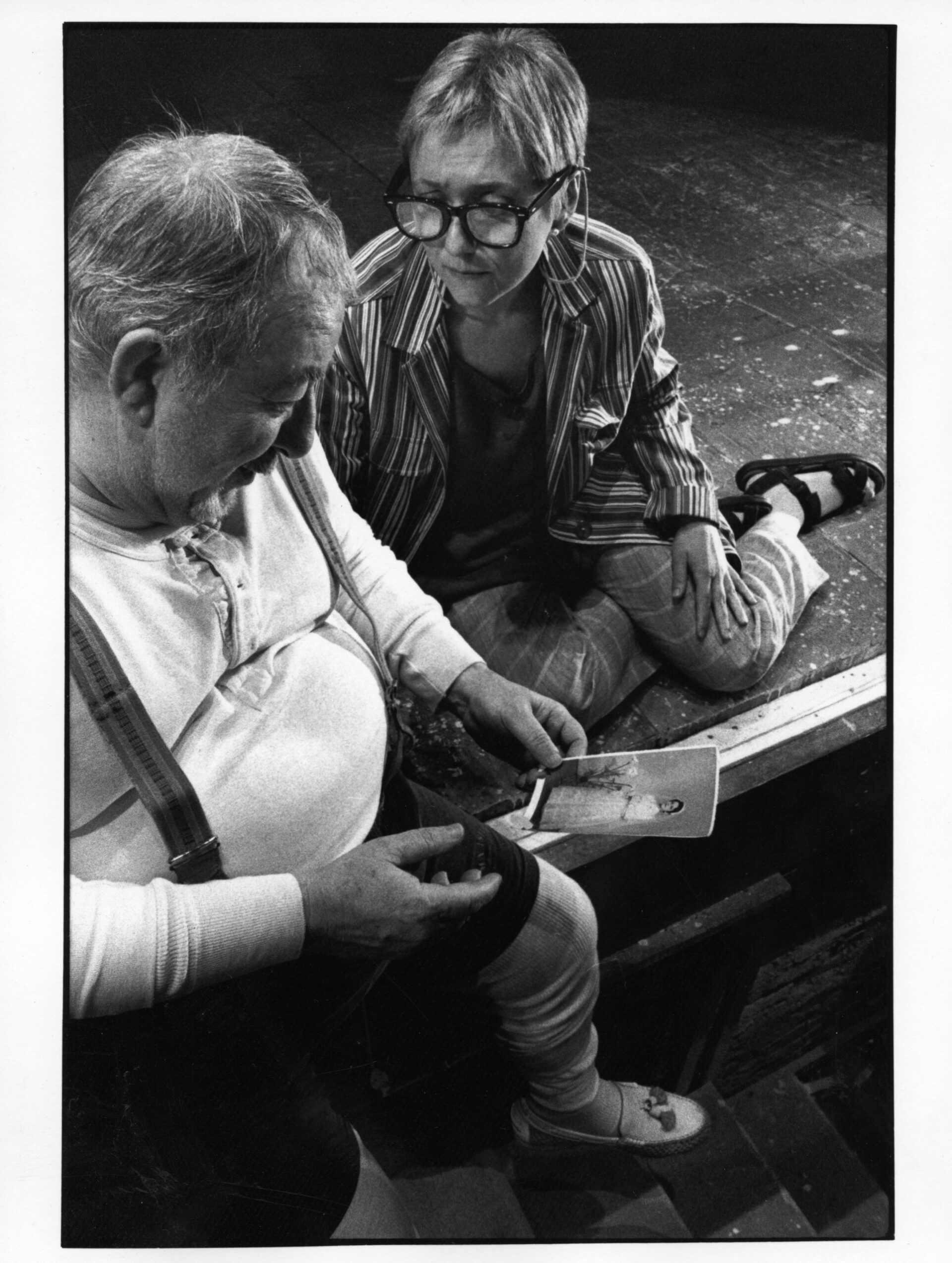 Archival stage photograph from Teatro Franco Parenti’s 1993–1994 production of La tempesta.